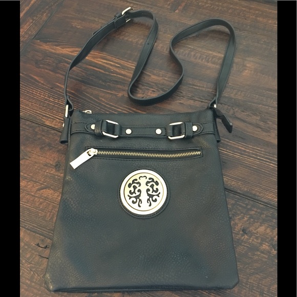 Handbags - Black and Gold Bag